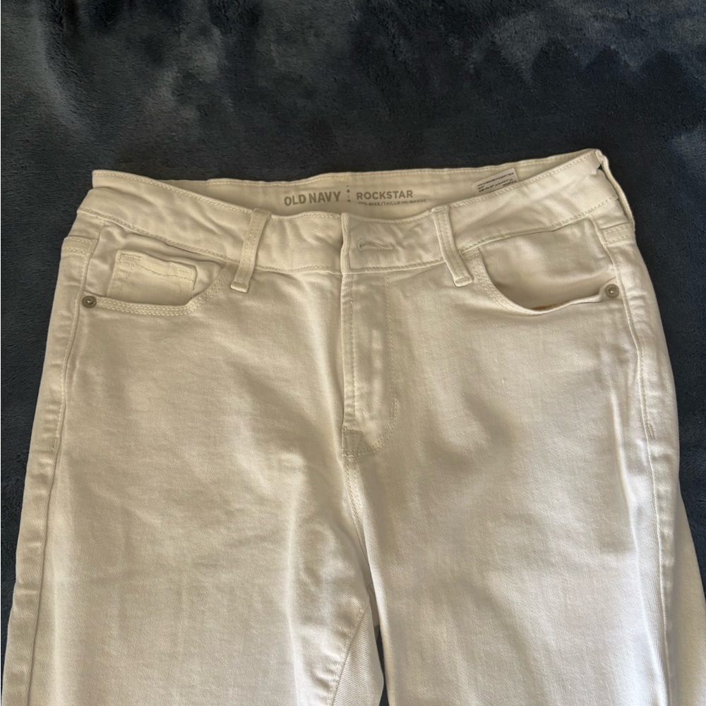 Old Navy Women's Cream Skinny Jeans